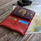 Portapasaporte color Cobra Rojo - Miniatura 3