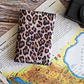 Portapasaporte color Leopardo blanco  - Miniatura 2