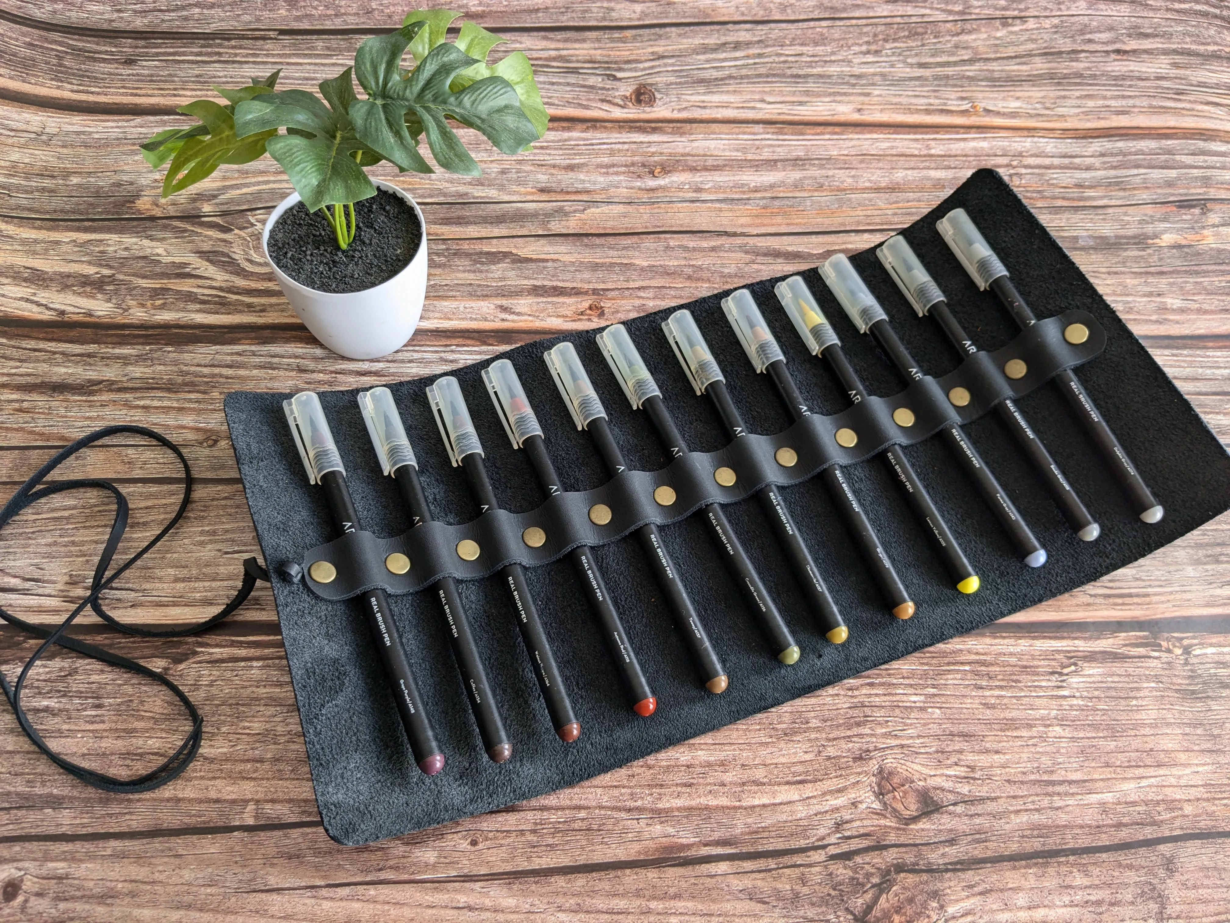 Estuche de cuero roll-on 12 compartimientos Negro 2