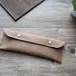 Estuche de cuero color Almendra S - Miniatura 4