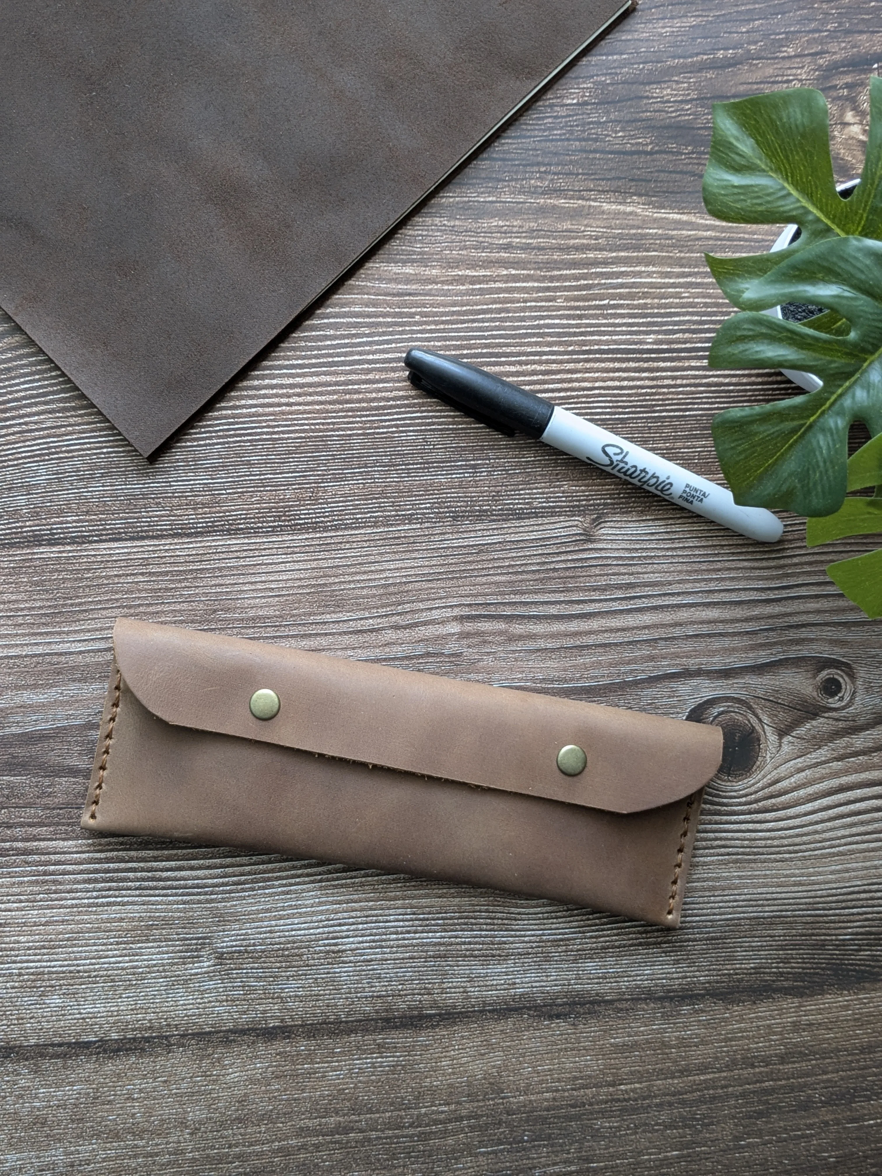 Estuche de cuero color Camel S 7