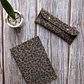 Estuche de cuero S color Leopardo Taupe - Miniatura 6