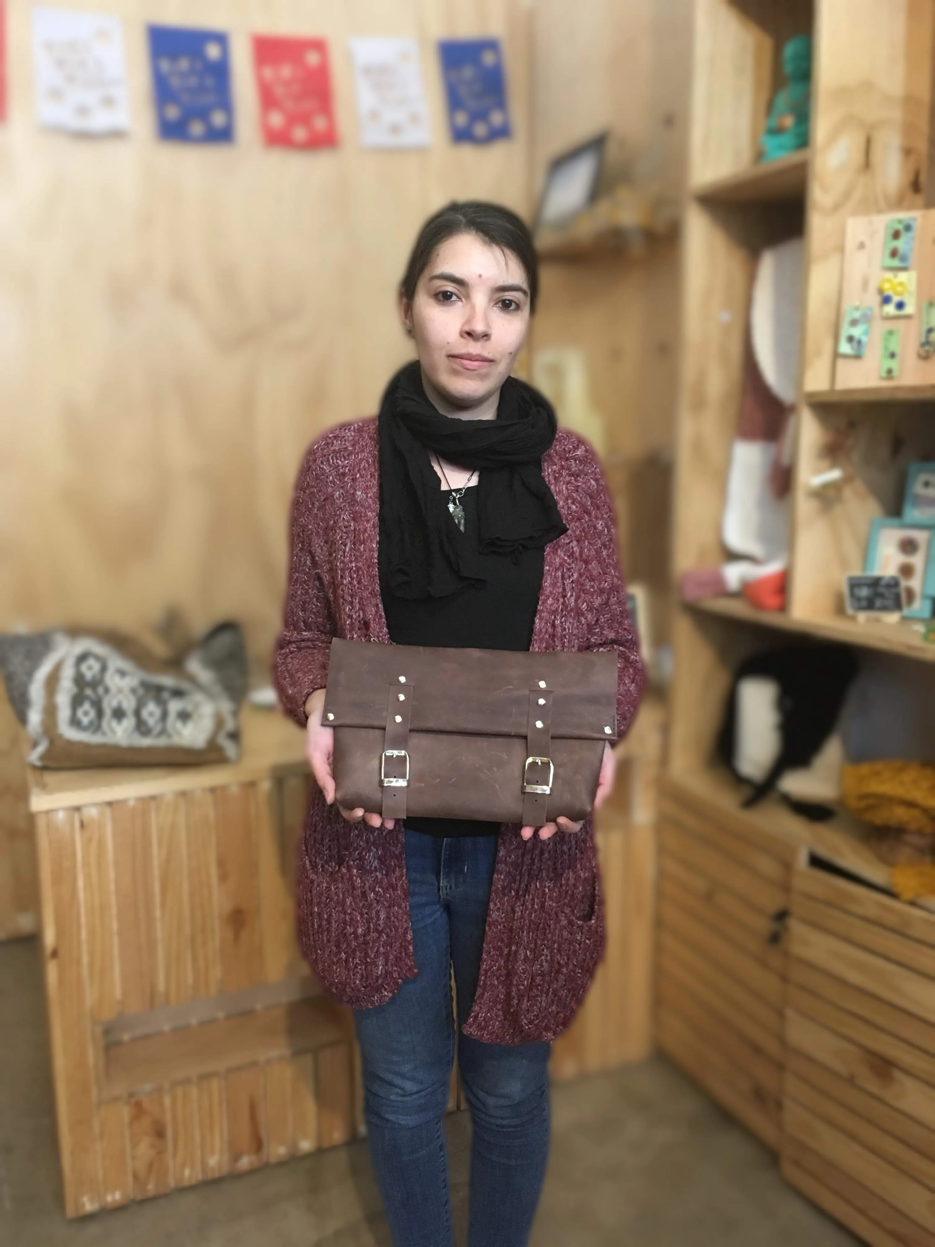 Taller para fabricar y diseñar tu propio bolso de cuero 9