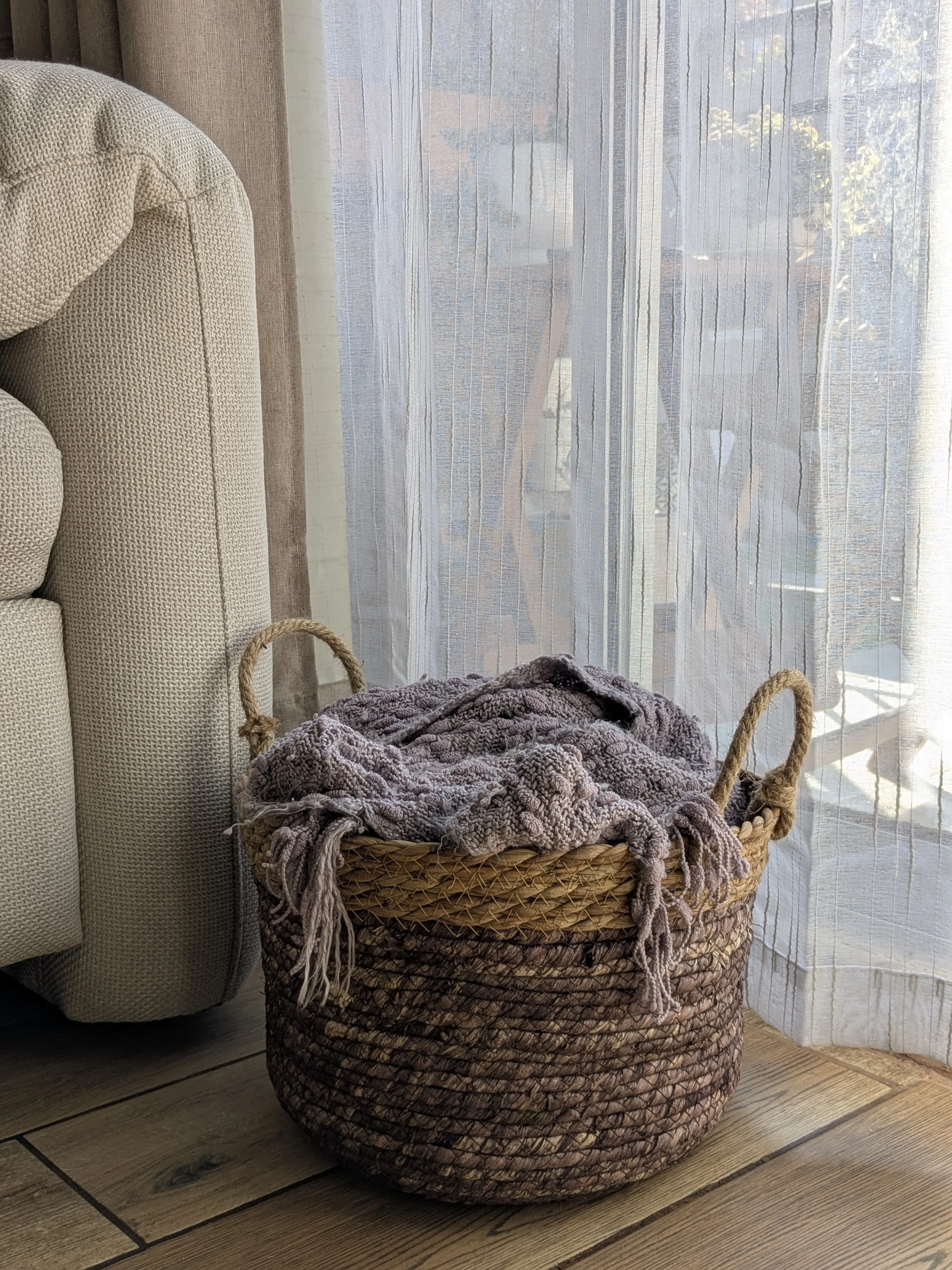 Cesta de mimbre color Uva 4