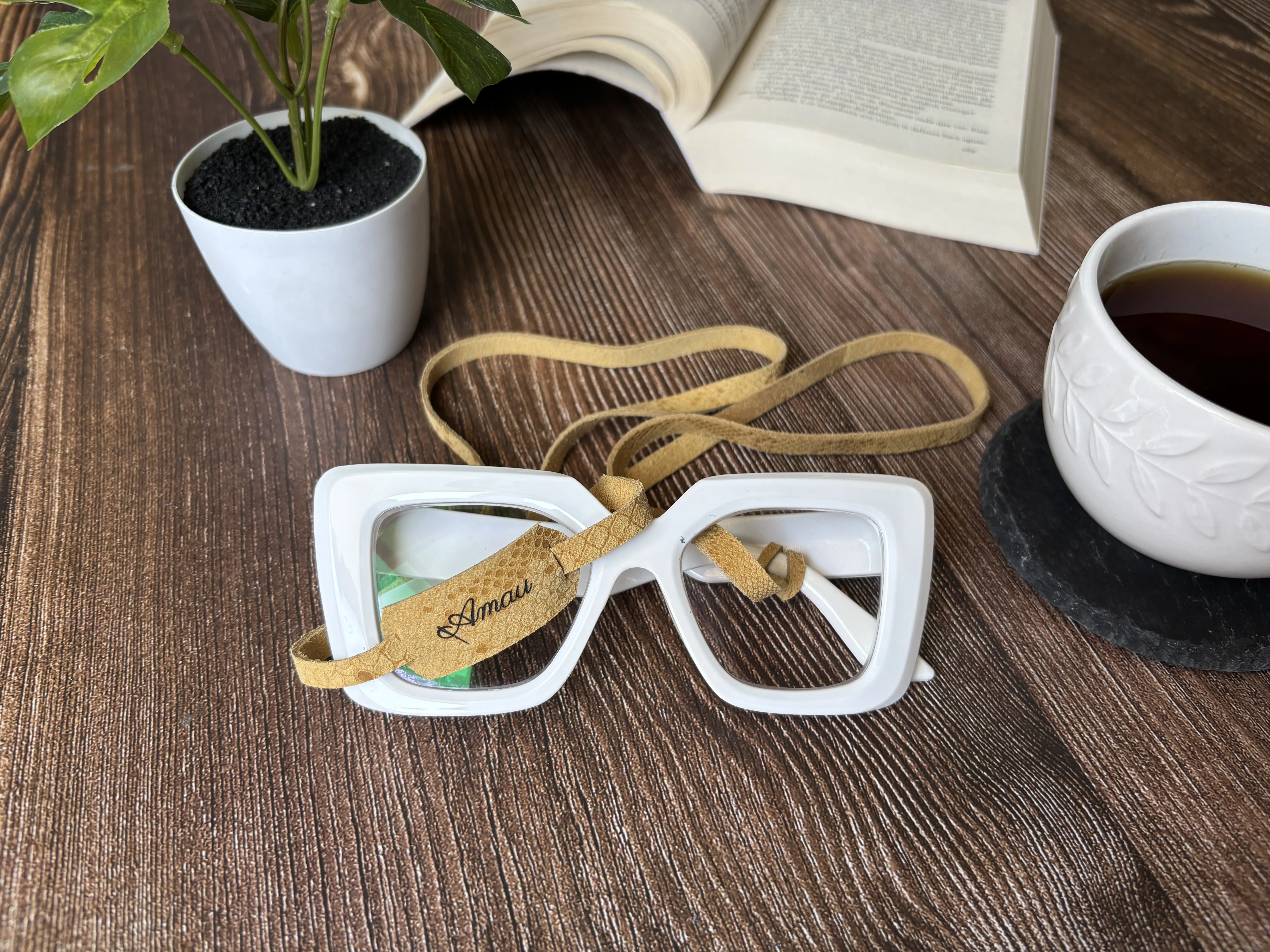 Correa de cuero sujetadora de lentes color Mostaza 7