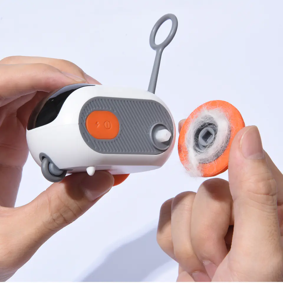 Juguete Interactivo Rodante para Mascotas con Control Remoto 11