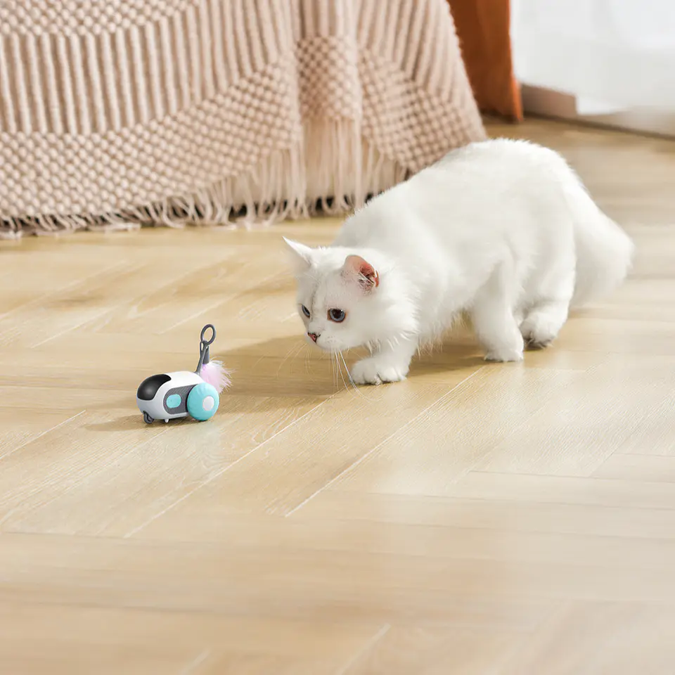 Juguete Interactivo Rodante para Mascotas con Control Remoto 6
