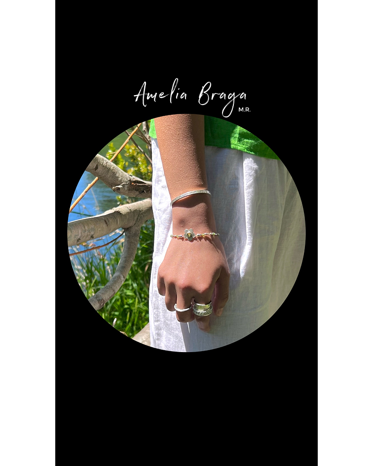 Pulsera peridotos y flor