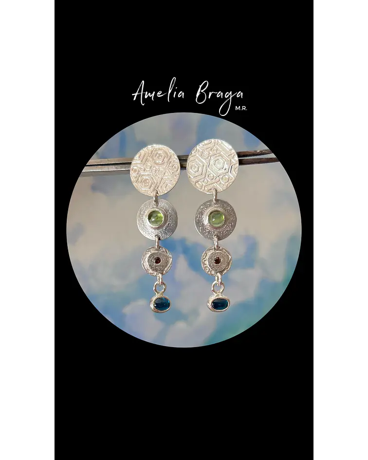 Aros peridoto, granate y apatitas 