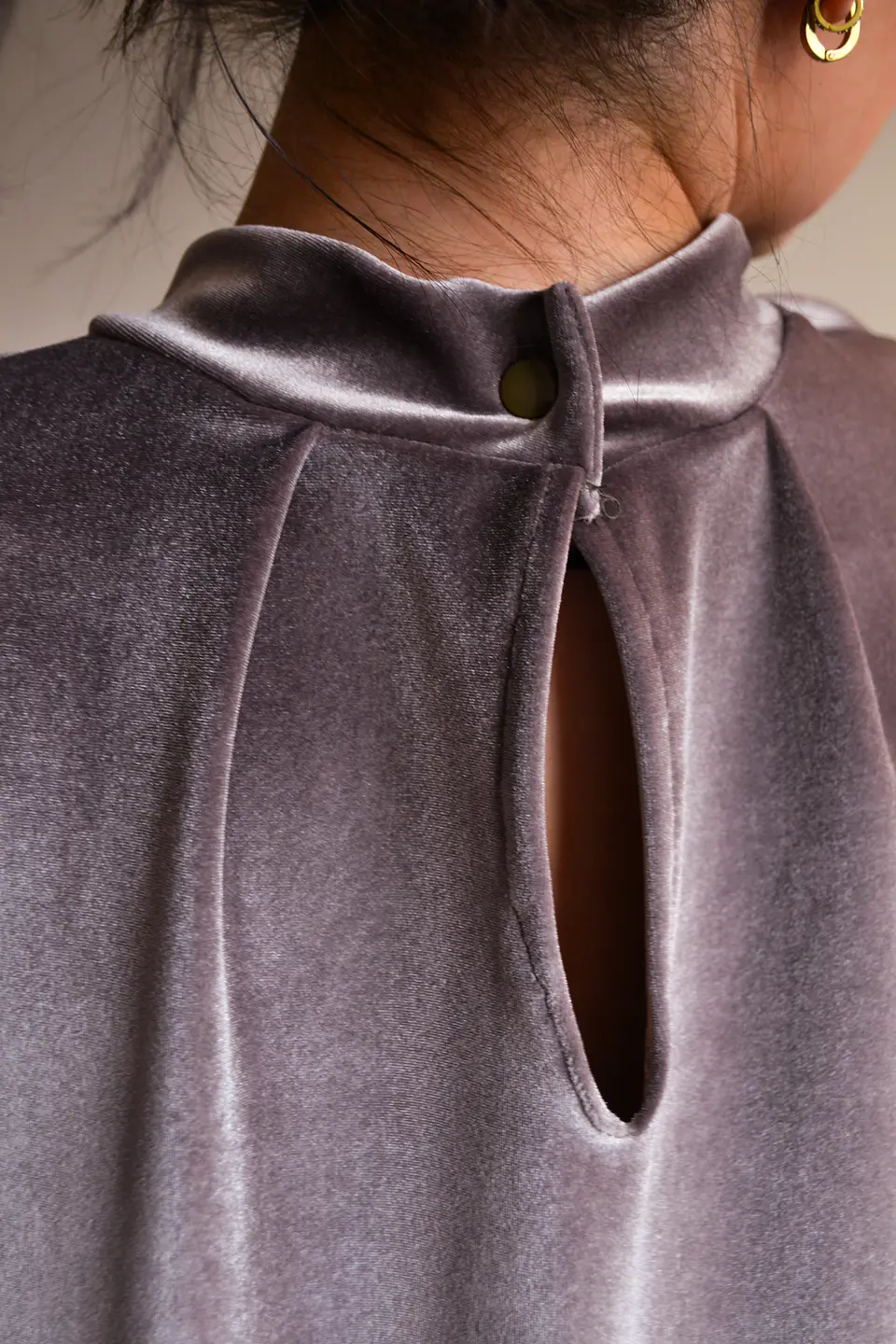 CAPA TERCIOPELO TAUPE OSCURO 3