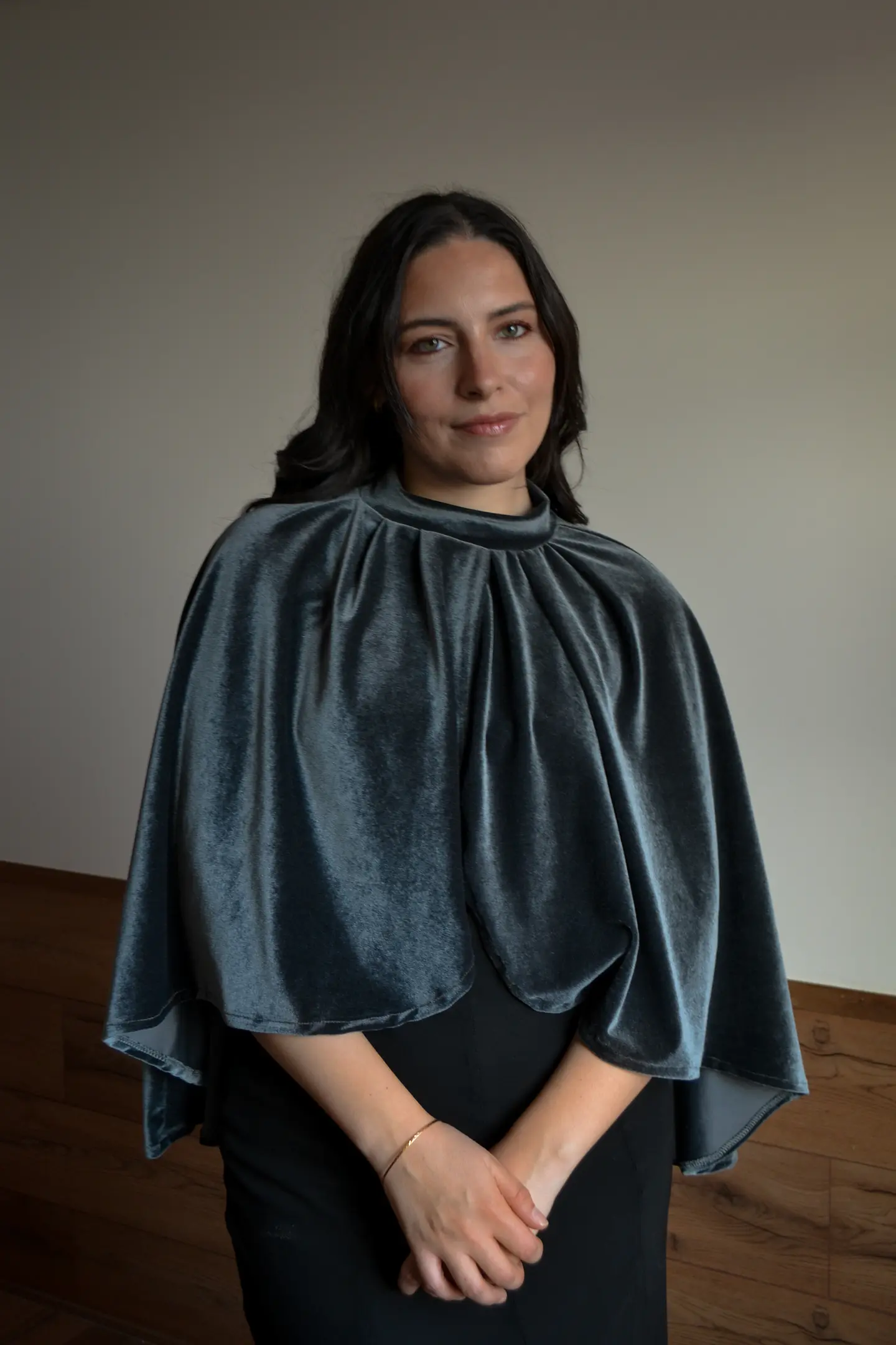 CAPA TERCIOPELO GRIS OSCURO 1