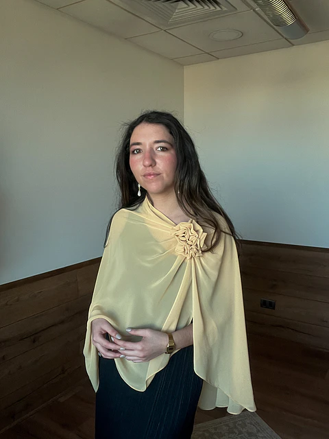 CAPA ANA AMARILLA