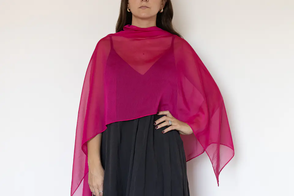 CAPA GASA FUCSIA 1