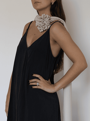 PAÑOLETA ROSA COLOR BEIGE PÁLIDO