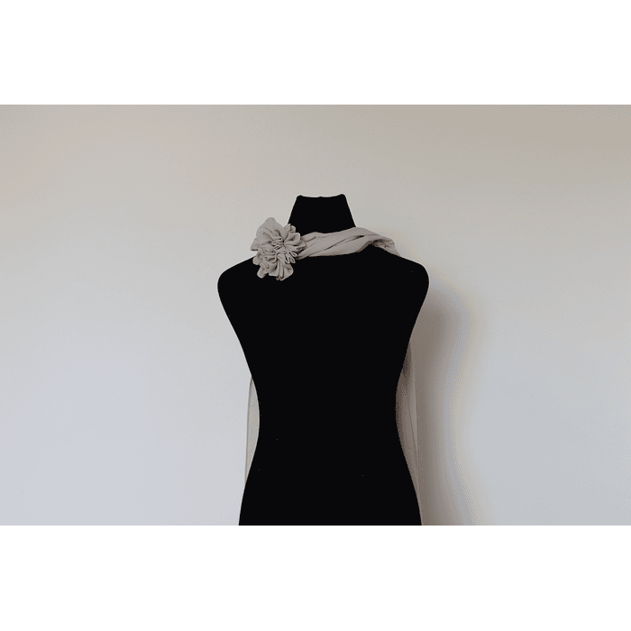 PAÑOLETA ROSA COLOR BEIGE PÁLIDO 5