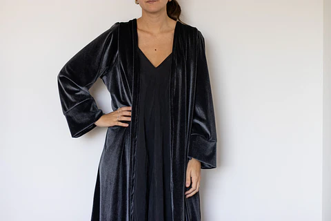 KIMONO TERCIOPELO GRIS OSCURO