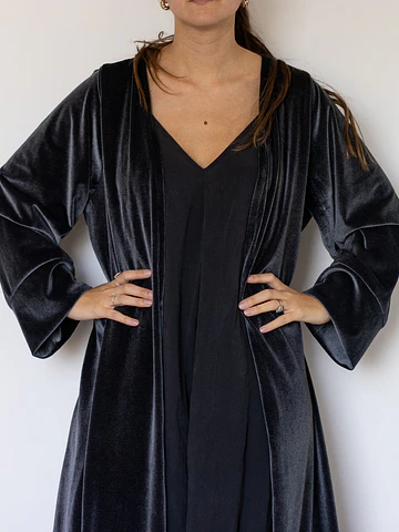 KIMONO TERCIOPELO GRIS OSCURO