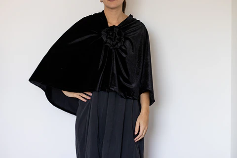 CAPA ANA TERCIOPELO NEGRO