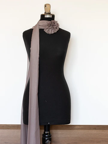 PAÑOLETA ROSA COLOR TAUPE