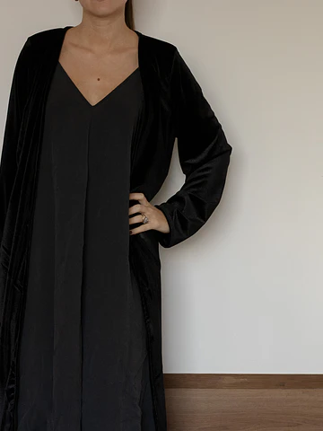KIMONO TERCIOPELO COLOR NEGRO