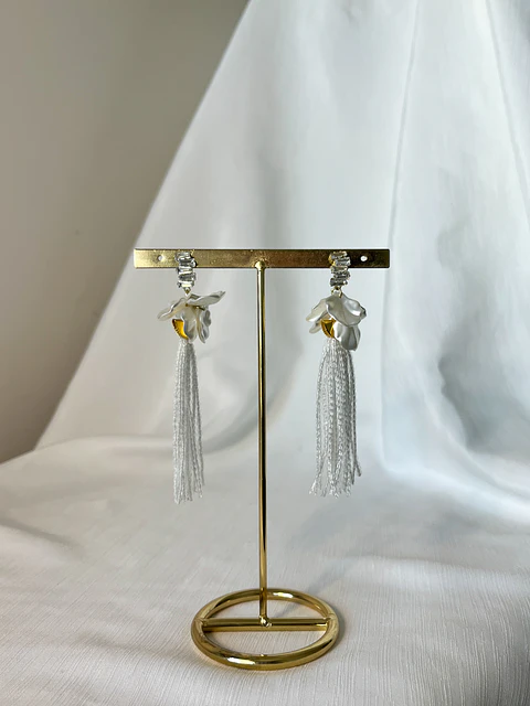 AROS LARGOS LENTEJUELAS BLANCAS CON DORADO