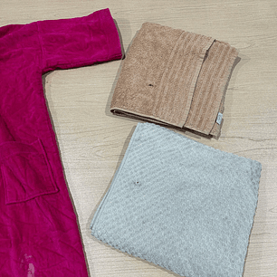 Batas de toalla tercera