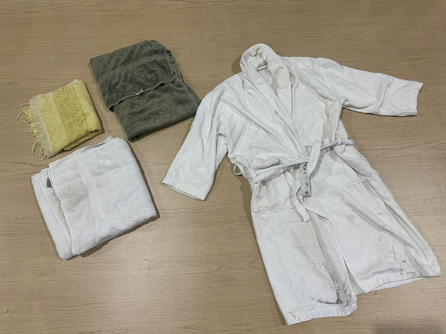 Batas de toalla tercera 3