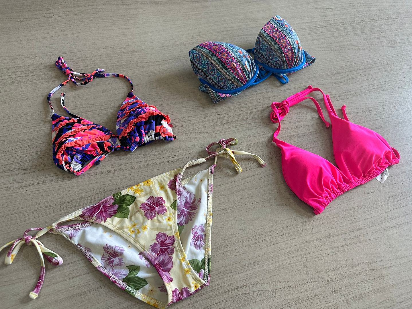 Fardo Traje Baño Mujer Segunda 3