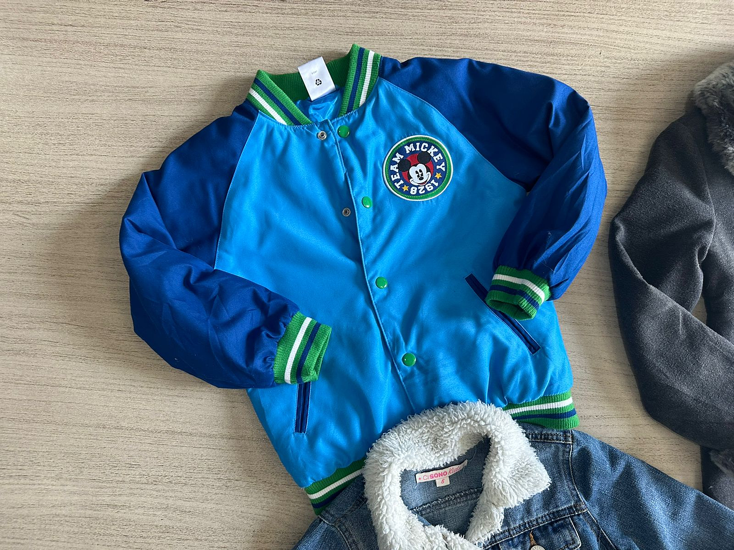 Fardo Chaquetas/Parkas Niño Segunda 5