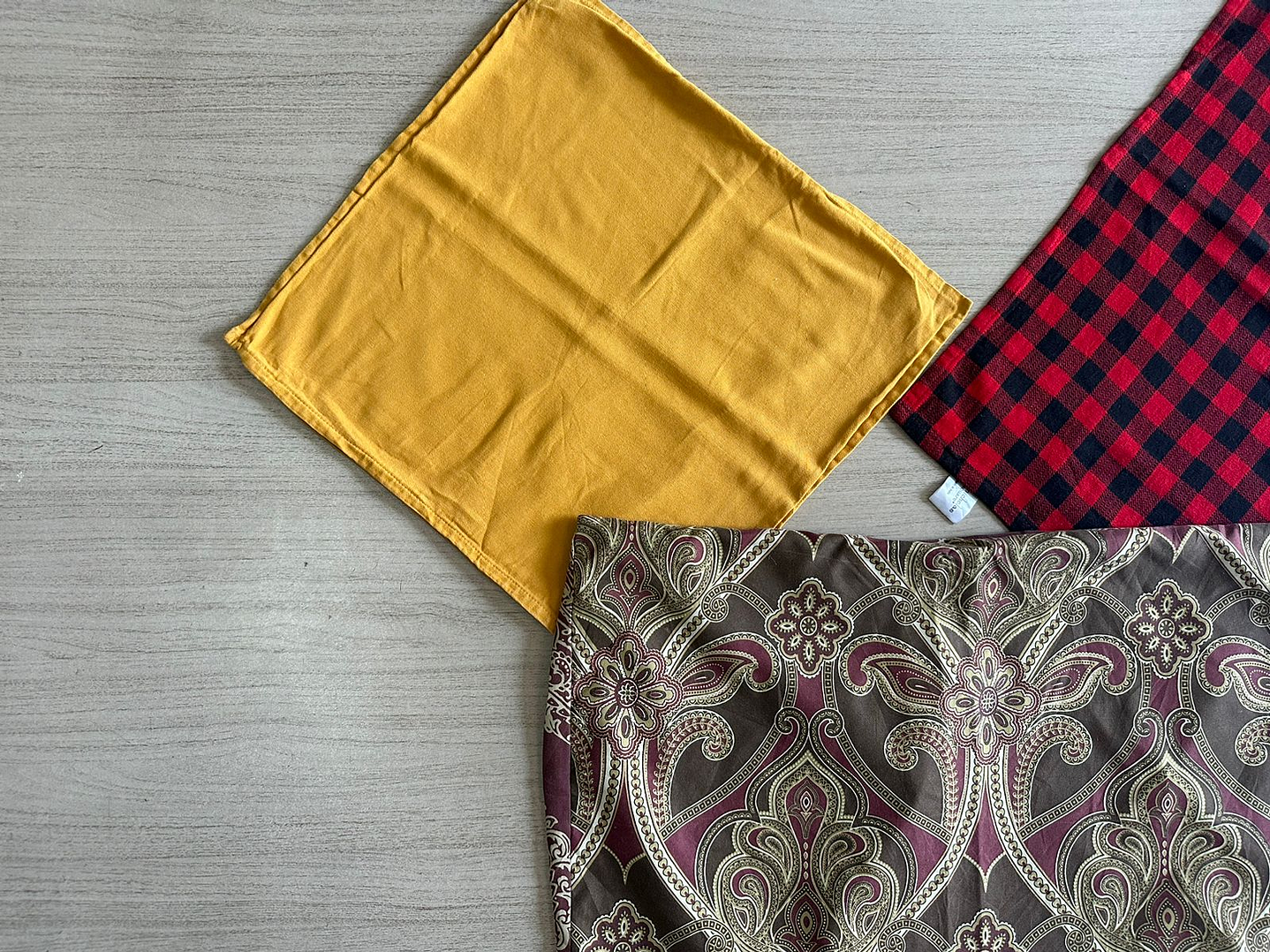 Fardo Ropa de Casa Tercera 6