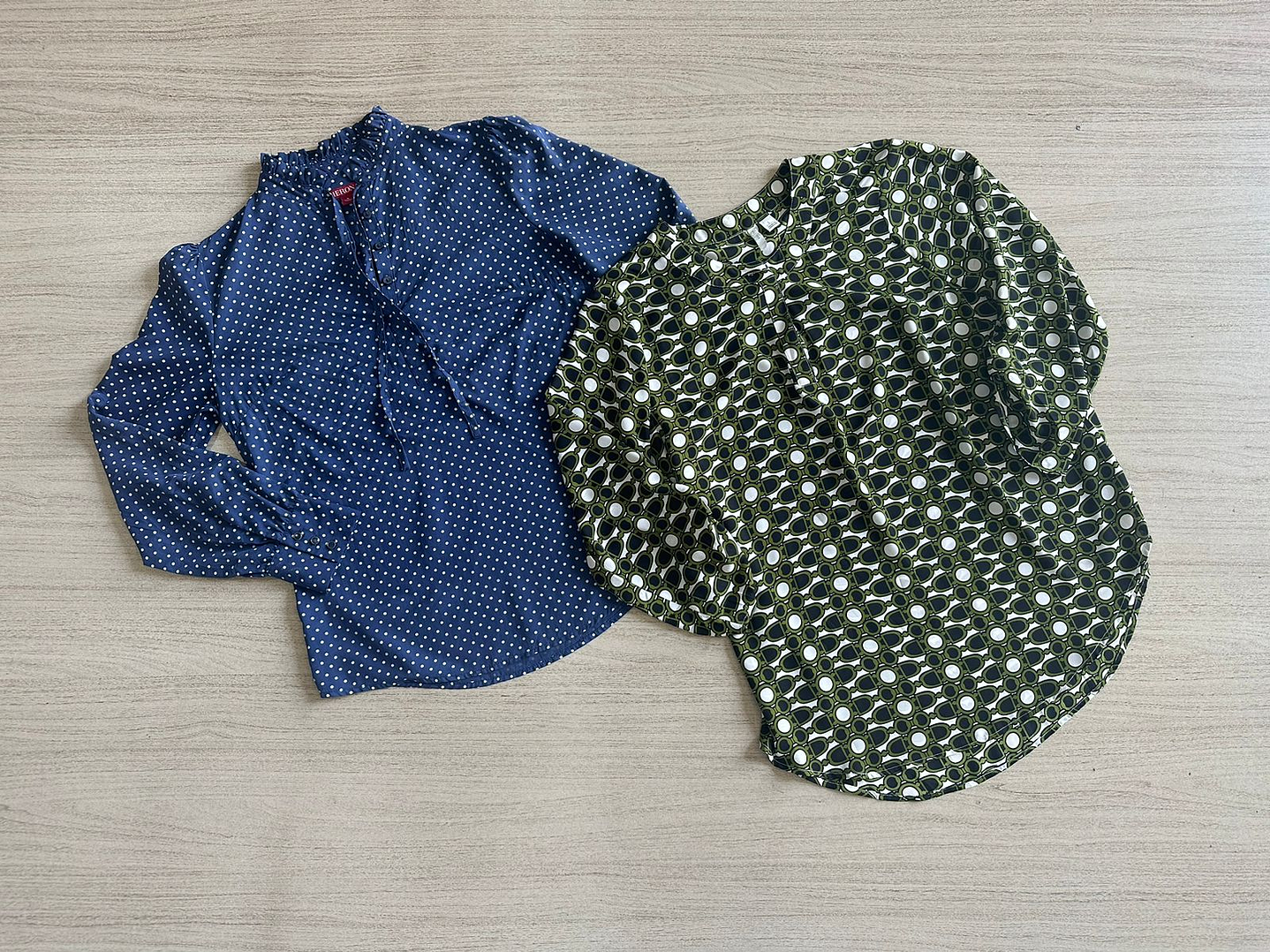 Fardo Blusas Manga Larga Primera 4