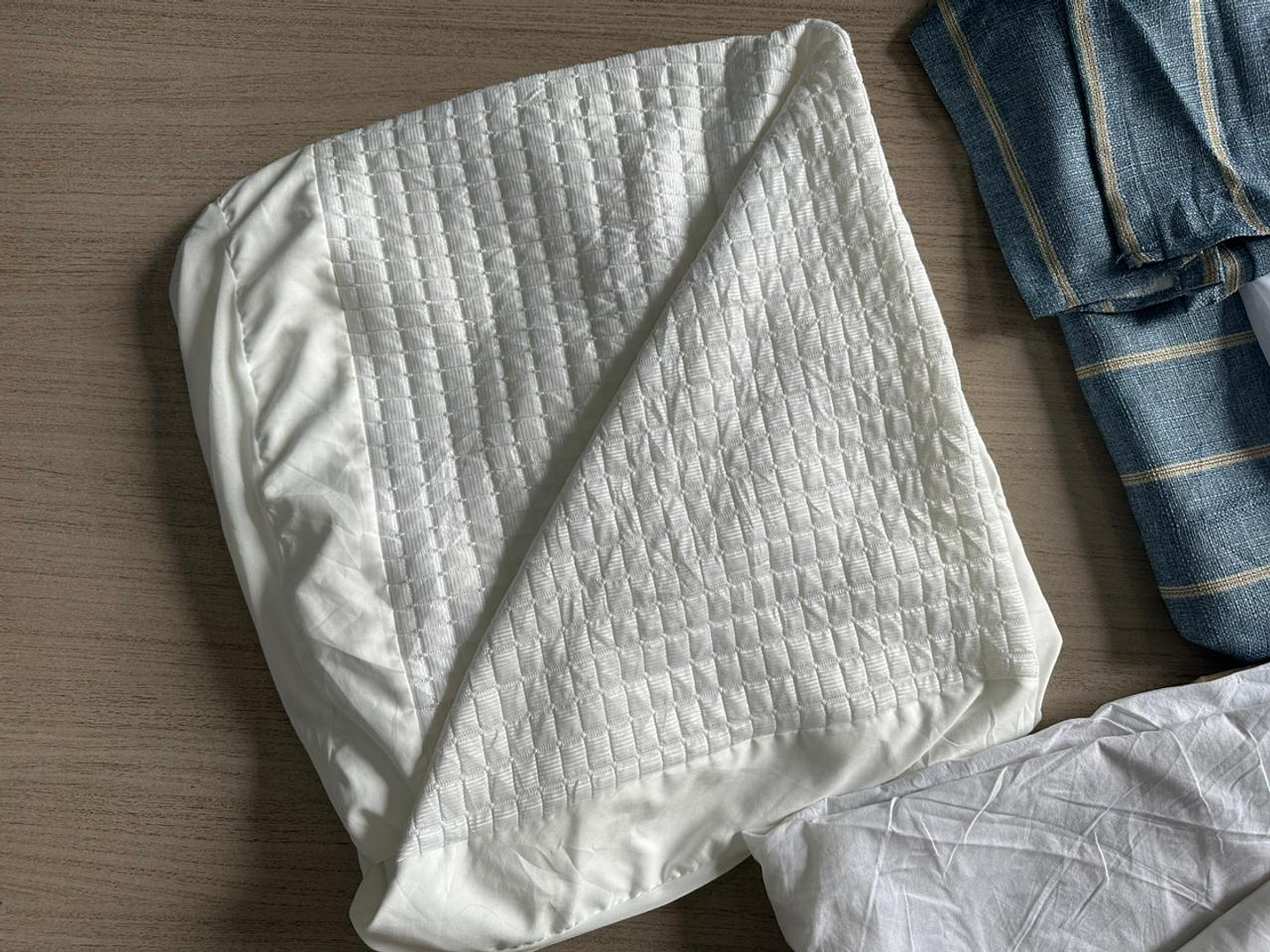 Fardo Faldon/Cubrecolchon Primera 1