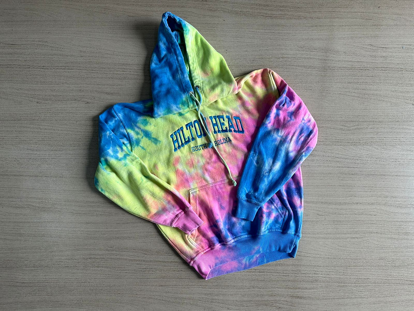 Fardo Polerones con Gorro Primera 4