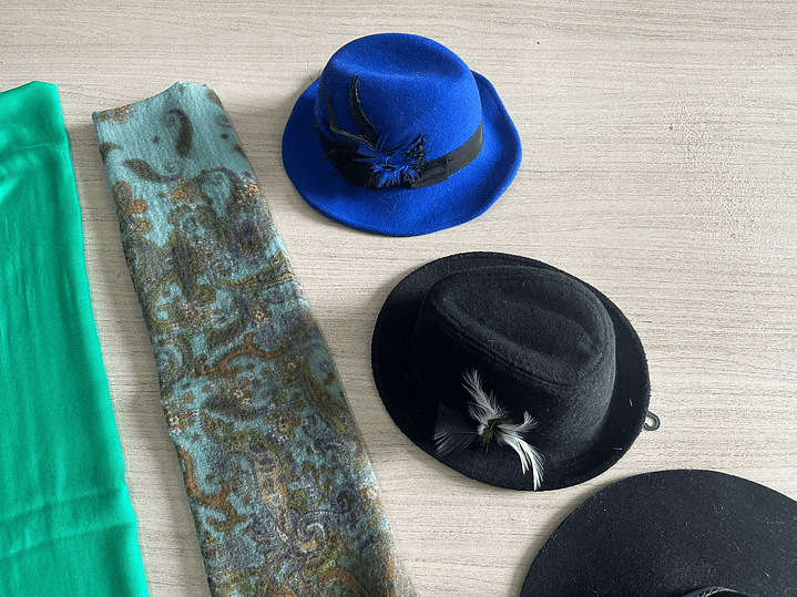 Fardo Gorros/Bufandas/Chales Primera 9