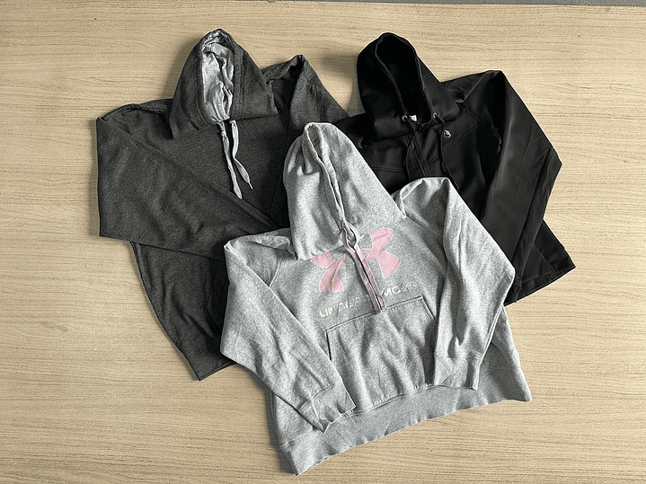 Fardo Polerones con Gorro Primera 6