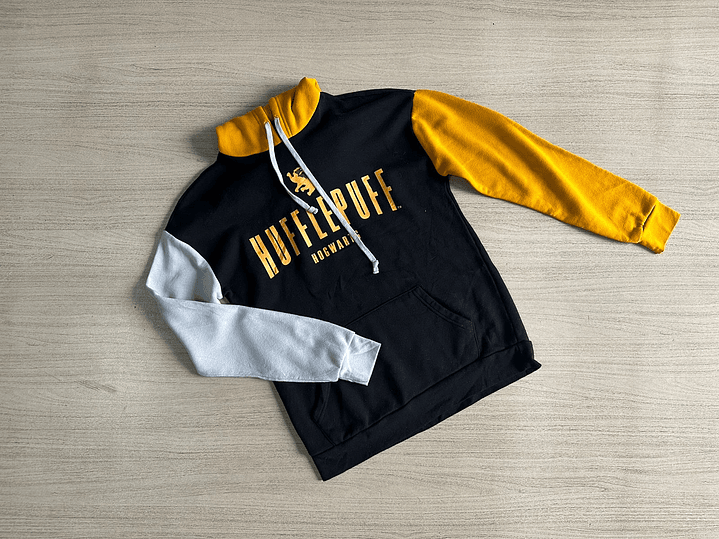 Fardo Polerones con Gorro Segunda 5