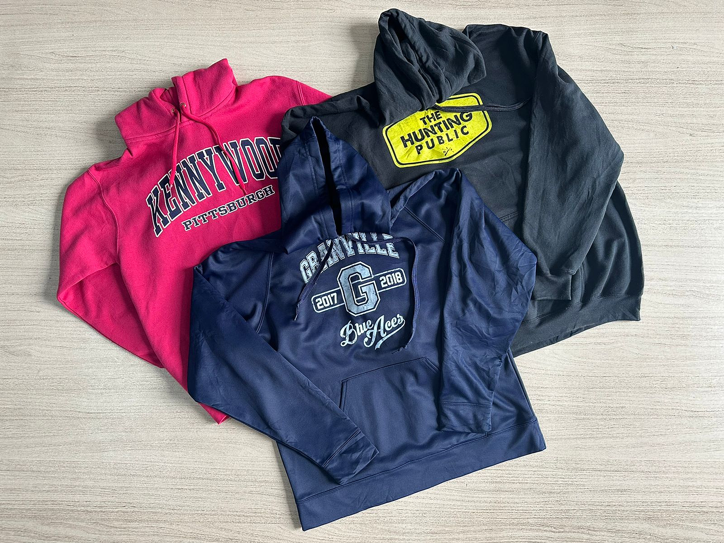 Fardo Polerones con Gorro Tercera 5