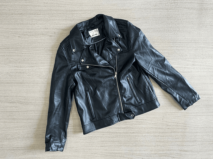 Fardo Chaquetas Cuerina Primera 2