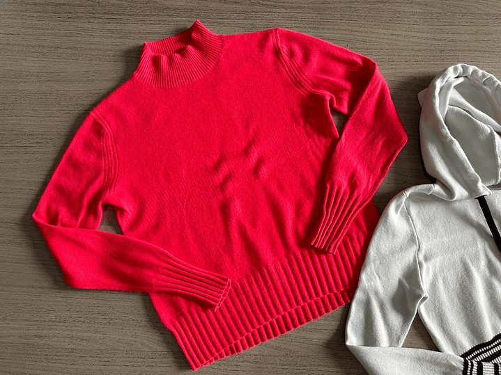 Fardo Sweater Lola Primera 8