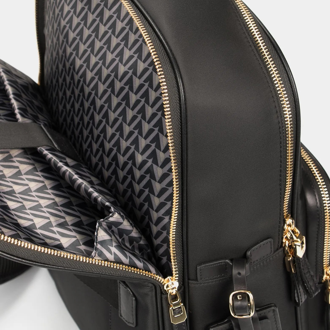 Morral Legacy de Nylon monocromático Negro 5