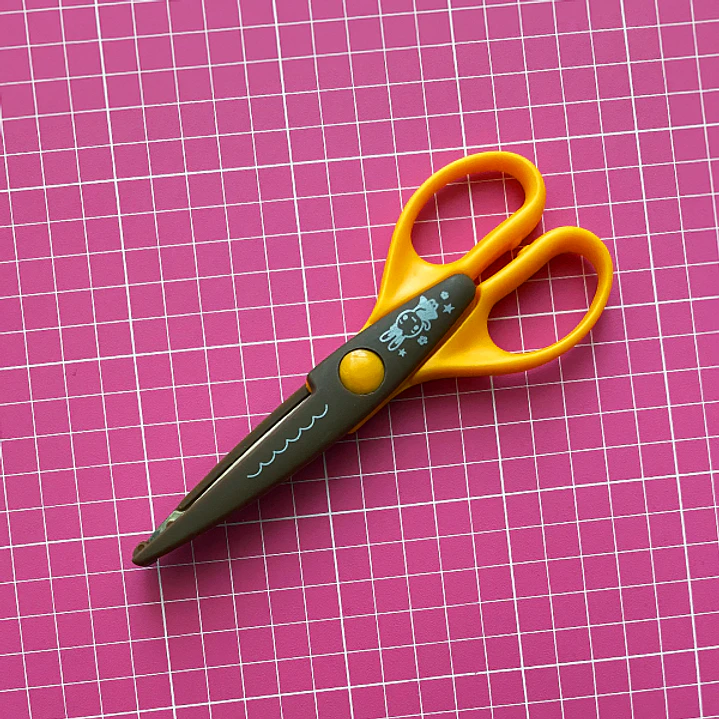 Tijera naranja | Ondas 1