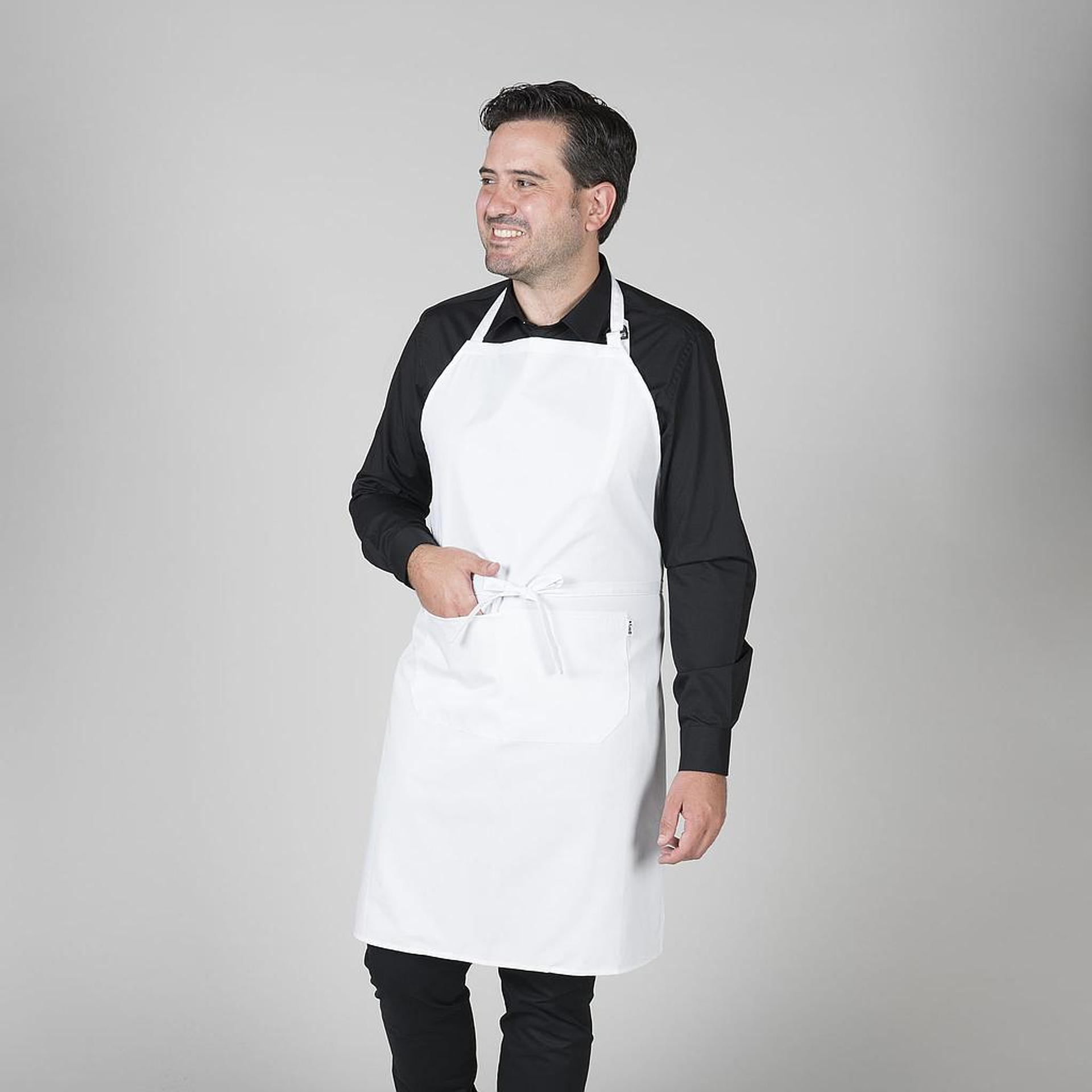 Tablier en sergé avec bavette et poche 90x75cm | GARY'S 2