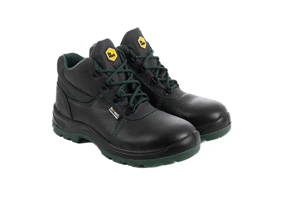 Bottes de sécurité TYR S3 – Cuir hydrofuge | TB Group Safety 2