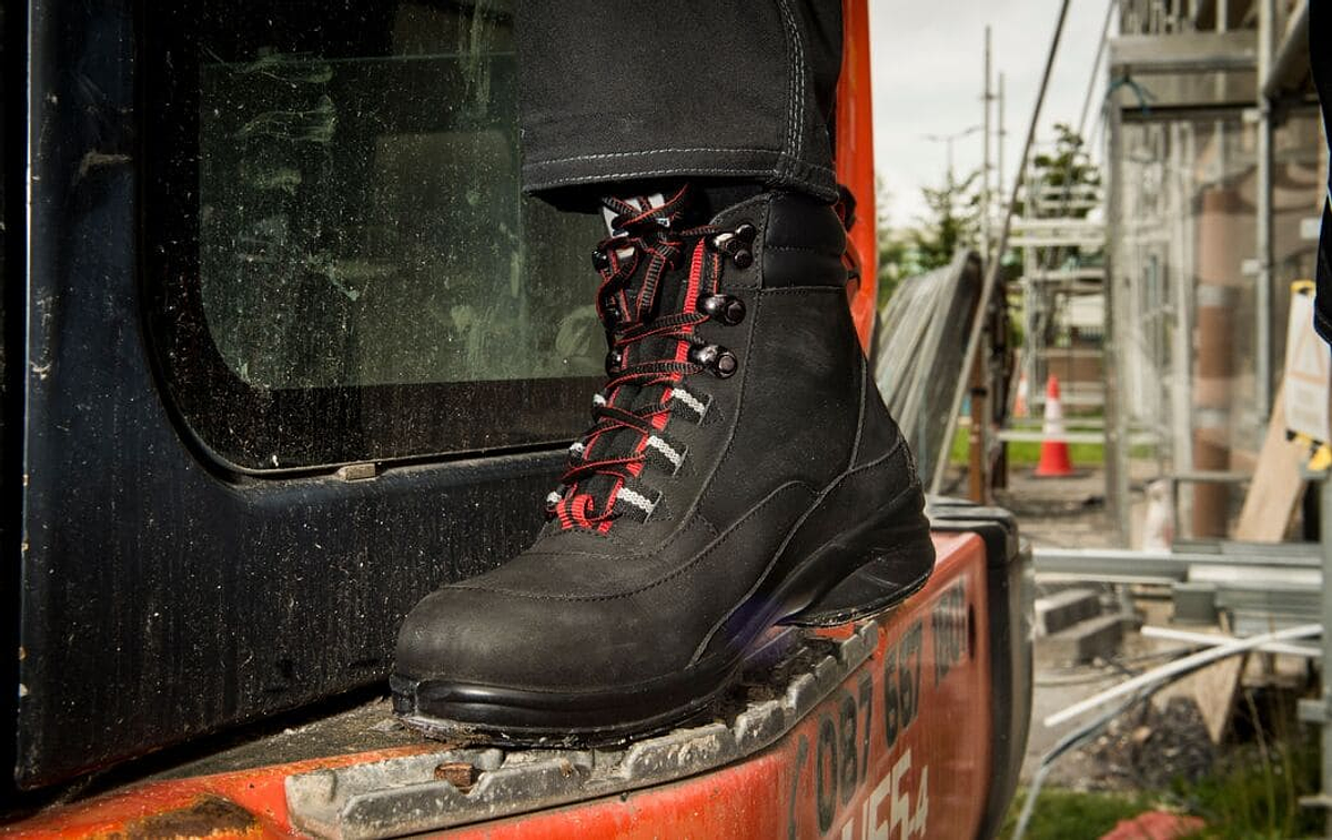 CALÇADO DE SEGURANÇA