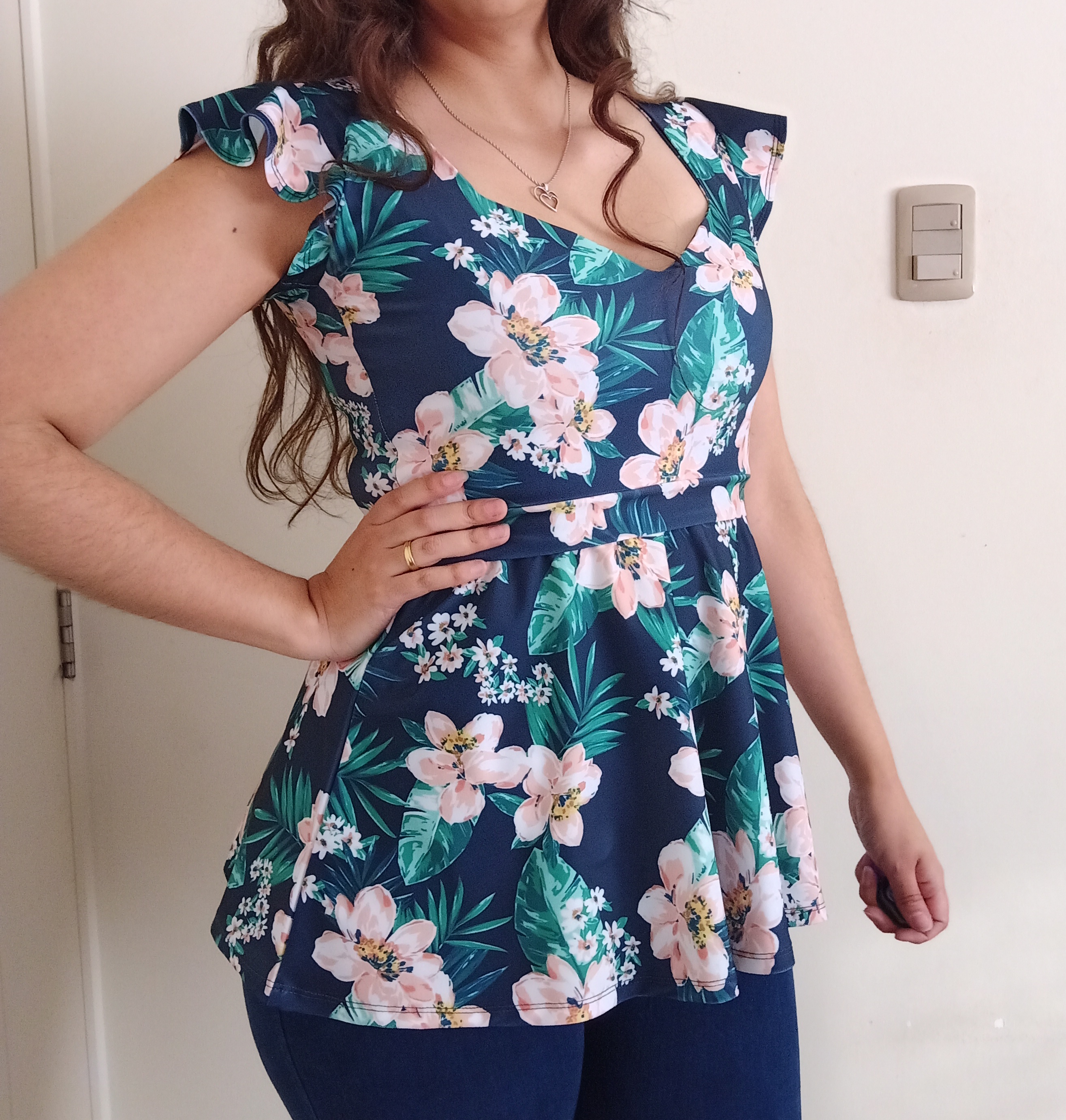 Polera Magnolia Peplum Manga Corta- LYCRA DUPONT (PRODUCTO A PEDIDO)