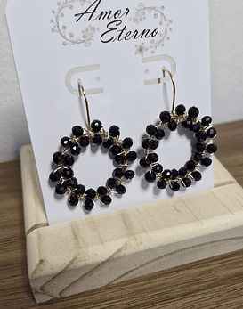 Aros Alambrismo Cristales Negros (Dorado)