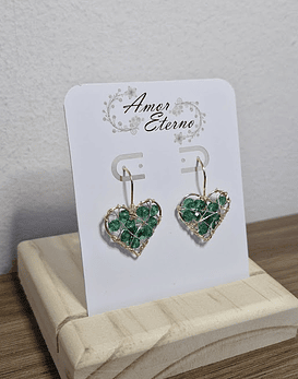 Aros Alambrismo Corazón Cristales verde esmeralda (Dorado)