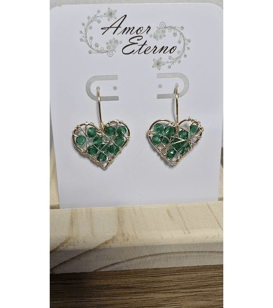 Aros Alambrismo Corazón Cristales verde esmeralda (Dorado)