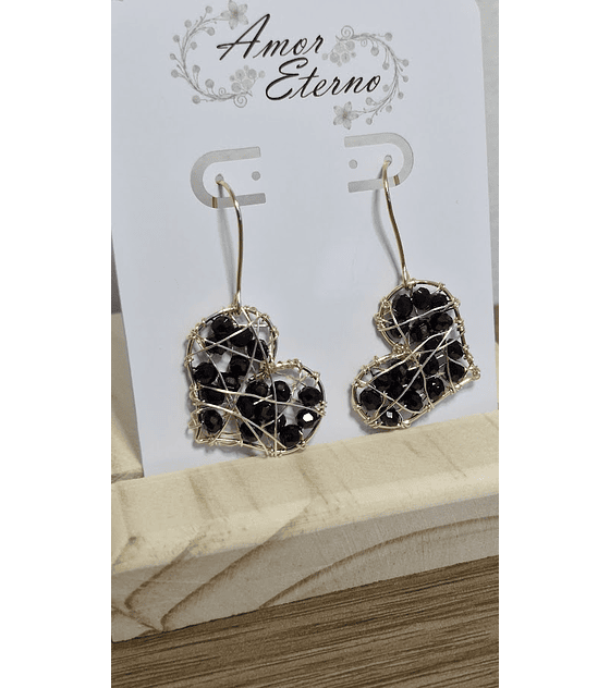 Aros Alambrismo Corazón Cristales negro (Dorado)