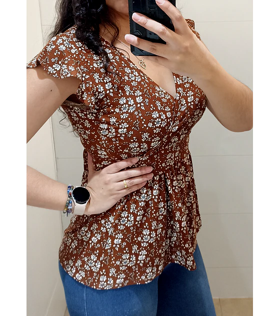 Polera Isabel escote cruzado manga Corta (PRODUCTO A PEDIDO)
